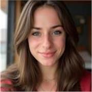 Étudiante en Master de droit du numérique et du cyberespace