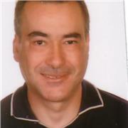 Sensibilidad, buen caracter, ameno, paciente, comprensivo.
A quien le cueste organizarse con los estudios, apuntes, examenes, etc.