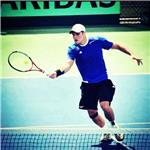 Clases de tenis particulares / privadas para todos los niveles.. private tennis coaching for all levels
