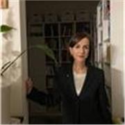 Storica dell'arte, docente e professionsta museale impartisce lezioni di Storia dell'arte