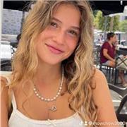 ¿Buscas clases de inglés? ¿Tienes un hijo que necesita ayuda con sus deberes? ¡Has encontrado tu tutora!