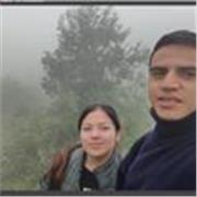 Profesor de biología imparte clases de reforzamiento para secundaria y Perú