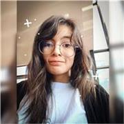 Profesora de arte, dibujo y pintura para niños y adolescentes