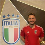 Laureato magistrale in scienze motorie con esperienza nel mondo del fitness e calcio da 7 anni