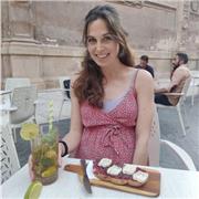 Profesora de apoyo y refuerzo escolar para primaria