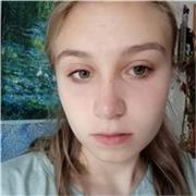 Ich habe im letzten Schuljahr mein Abitur bestanden und mache jetzt gerade ein FSJ an einer Sonderschule für geistige Entwicklung
