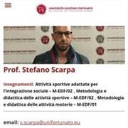 Professore universitario a tempo indeterminato con dottorato di 