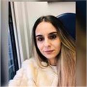 Insegnante di inglese laureata con 5 anni di esperienza – Lezioni a Milano e online per bambini, ragazzi e adulti.