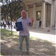 Insegnante di letteratura italiana fino alle scuole medie impartisce lezioni/ripetizioni per aiuto compiti