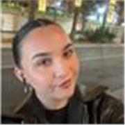 Estoy estudiando educación infantil y soy inglesa nativa 