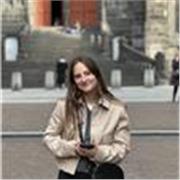 Etudiante en master STAPS (bac +5), bac Mathématiques et SVT 