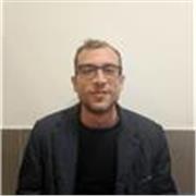 Docente di Inglese, impartisce lezioni private per alunni di scuola Media