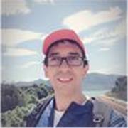 I’m a responsable teacher and I really enjoy my job , my lesson are aimed to everyone wants study Spanish.