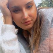 Soy estudiante de administración y me encantaría poder aprovechar el tiempo libre para ayudar con los deberes y exámenes