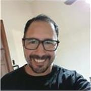 Profesor de inglés con experiencia para estudiantes nivel secundario y terciario