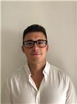 Jurista y profesor de tenis se ofrece para dar clases particulares o colectivas de tenis , derecho , eso y bachillerato .. hablo español , catalán y inglés avanzado