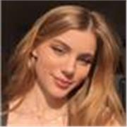 Biologielehrerin Emily aus Berlin - persönlicher und effektiver Unterricht