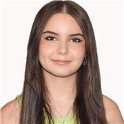 Profesora de apoyo escolar presencial u online