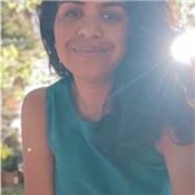 Profesora de ingles con experiencia de más de 3 años, especialidad en conversación en la lengua, enseñaza infantil y primaria.