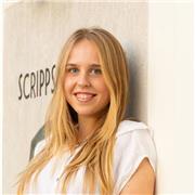 Profesora de Inglés de Estados Unidos con más de un año de experiencia enseñando en España