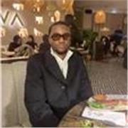 Profesor de informática e inglés con experiencia ofreciendo clases personalizadas para niños, jóvenes y adultos