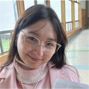 Doy clases particulares para personas de todas las edades, mi especialidad es en estudiantes de 7mo a 4to medio