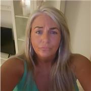 English Tutor that can provide English Lessons to all ages