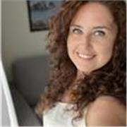 Licenciada en idiomas extranjeros con alta formación en didáctica ofrezco clases online de inglés, italiano y castellano