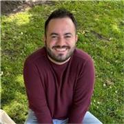 Profesor de inglés nativo con doctorado y 10 años de experiencia ofrece clases particulares para niños y adultos en Madrid
