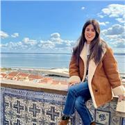 Profesora de inglés imparte clases particulares a niños de todas las edades