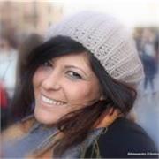 Laureata in Sociologia e madrelingua spagnola