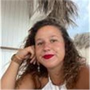 Profesora de Lengua Castellana y Literatura con más de 3 años de experiencia impartiendo clases online y presencial.