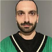 Sono un laureando in beni culturali, e sono un appassionato della storia del design.