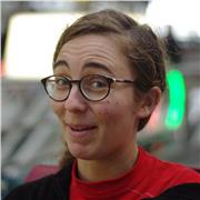 Soutien scolaire pour élèves d'école primaire par une professeure des écoles expérimentée