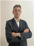 Laureato in Ingegneria Chimica con pluriennale esperienza nel settore delle ripetizioni e del supporto allo studio