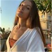 Laureanda in economia e commercio impartisce ripetizioni di matematica a ragazzi delle superiori e delle medie
