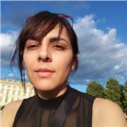 Profesora con experiencia en Educación Intercultural ofrece servicios