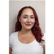 Profesora de inglés nivel muy avanzado y español nivel nativo, adaptable a todo tipo de alumnos con sus distintos niveles