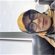 I’m English tutor with a passion for language education 