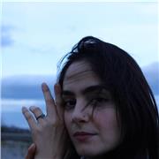 Studentessa offre lezioni private a ragazzi e bambini