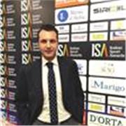 Laureato in giurisprudenza e abilitato all'esercizio della professione forense