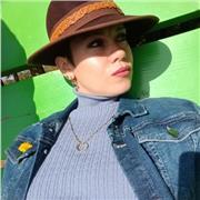 Se hai bisogno per i tuoi compiti,  migliorare l'inglese , ci sono io che posso aiutarti!