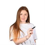 Insegnante di Graphic Design online, con metodo basato su esercitazioni pratiche e progetti reali, guido studenti e creativi nello