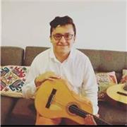 Profesor de iniciación musical, preparación para exámenes de admisión universitario y músicas colombianas