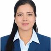 Profesora de Educacion Primaria da clases a niños de 6 a 10 años