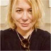 Ciao! Sono un insegnante madrelingua e offro lezioni di italiano per stranieri, adatte a tutti i livelli.

Insegnante dinamica! 