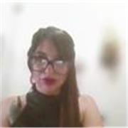 Licenciada y Traductora de inglés y español imparte clases a personas de todas las edades