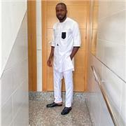 Soy un apasionado de la enseñanza y el aprendizaje, puedo enseñar cualquier categoría.