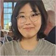 I offer conversation-focused Japanese lessons where the main goal is to help you enjoy communicating in Japanese! 