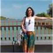 Yoga Danza Orgánica, yoga Inbound. Experiencia que integra movimiento en presencia, danza, respiración y yoga con empoderamiento y aromaterapia